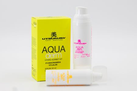 Utsukusy-AQUA DERM DAILY CARE KIT-ZESTAW DO PIELEGNACJI DOMOWEJ