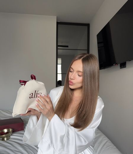 Alís Płyn do ciała + Krem + Peeling ( zestaw)